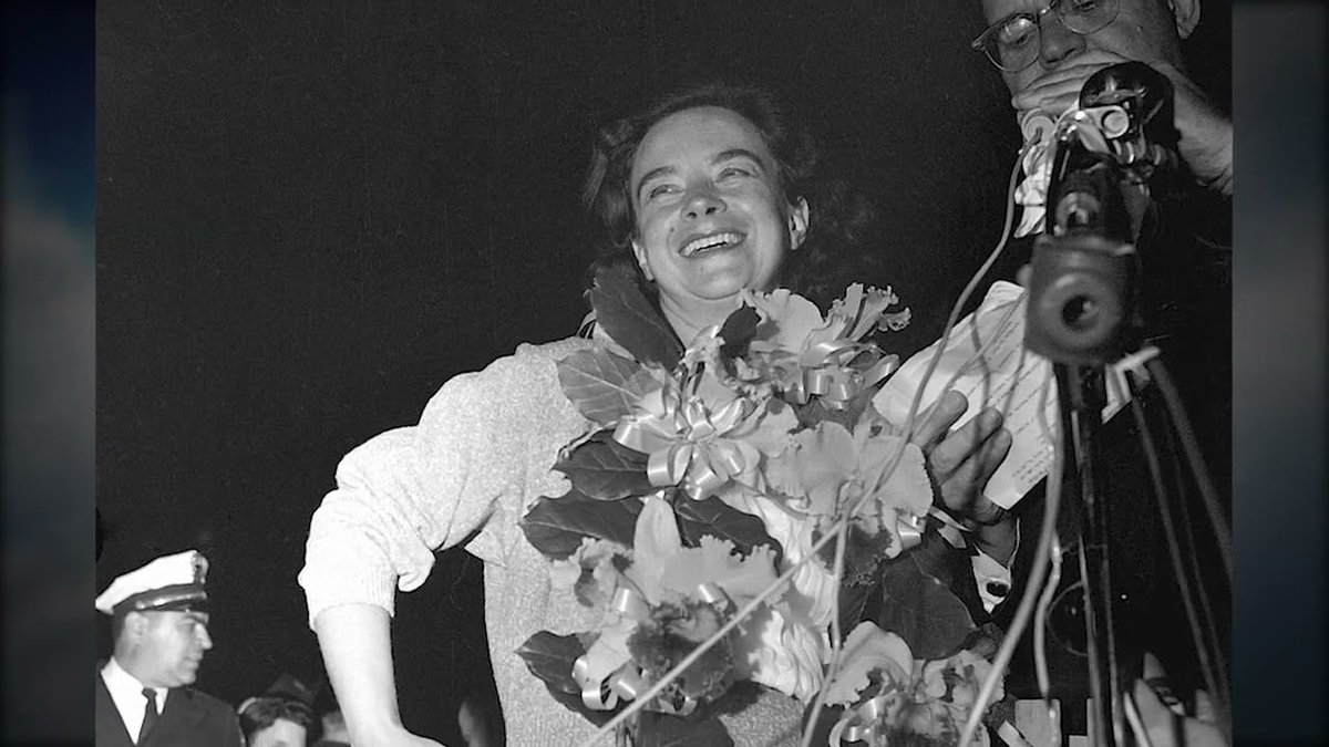 USAS_WW1's tweet image. #AvGeeks #WomensHistoryMonth #GOAT: Jerrie Mock’s epic flight around the world took her across the Atlantic, North Africa, Saudi Arabia, India, SE Asia and the Pacific before she returned to Columbus after 29 days, 11 hours, 29 minutes #OTD April 17, 1964!