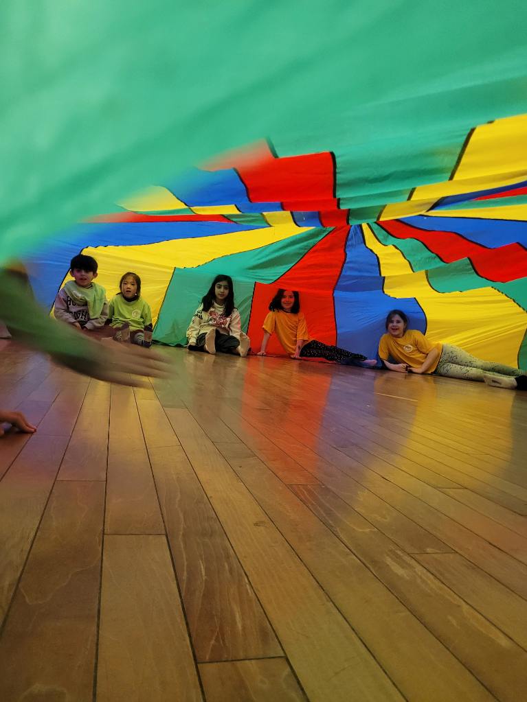 JCCVancouver's tweet image. #SpringCampWeek1 at the J is off to a great start! We're having a blast and getting to know our campmates. So far, we've spent our days crafting, playing games, and singing camp songs. Who knew camp could be so funny? #OnlyAtTheJ #VancouverSpring