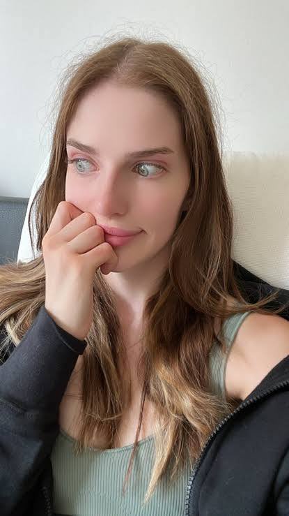 Maddy63870920's tweet photo. Evening lovers 😍 https://t.co/QtPxGZprKt