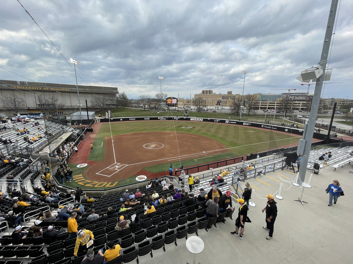 Liapis_'s tweet photo. I’m back for more Mizzou Softball (@MizzouSoftball) as the Tigers hope to get their 20th win of the season versus Drake. I’ll have updates here and highlights tonight on @KOMUsports https://t.co/olEYVhfxIh
