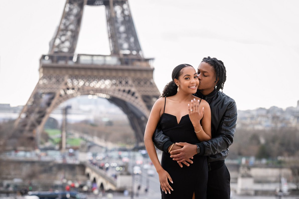 BeautyLikeBow's tweet photo. Went to Paris with my boyfriend, but came back with my fiancé 💍❤️ https://t.co/P0xisEqZ5j