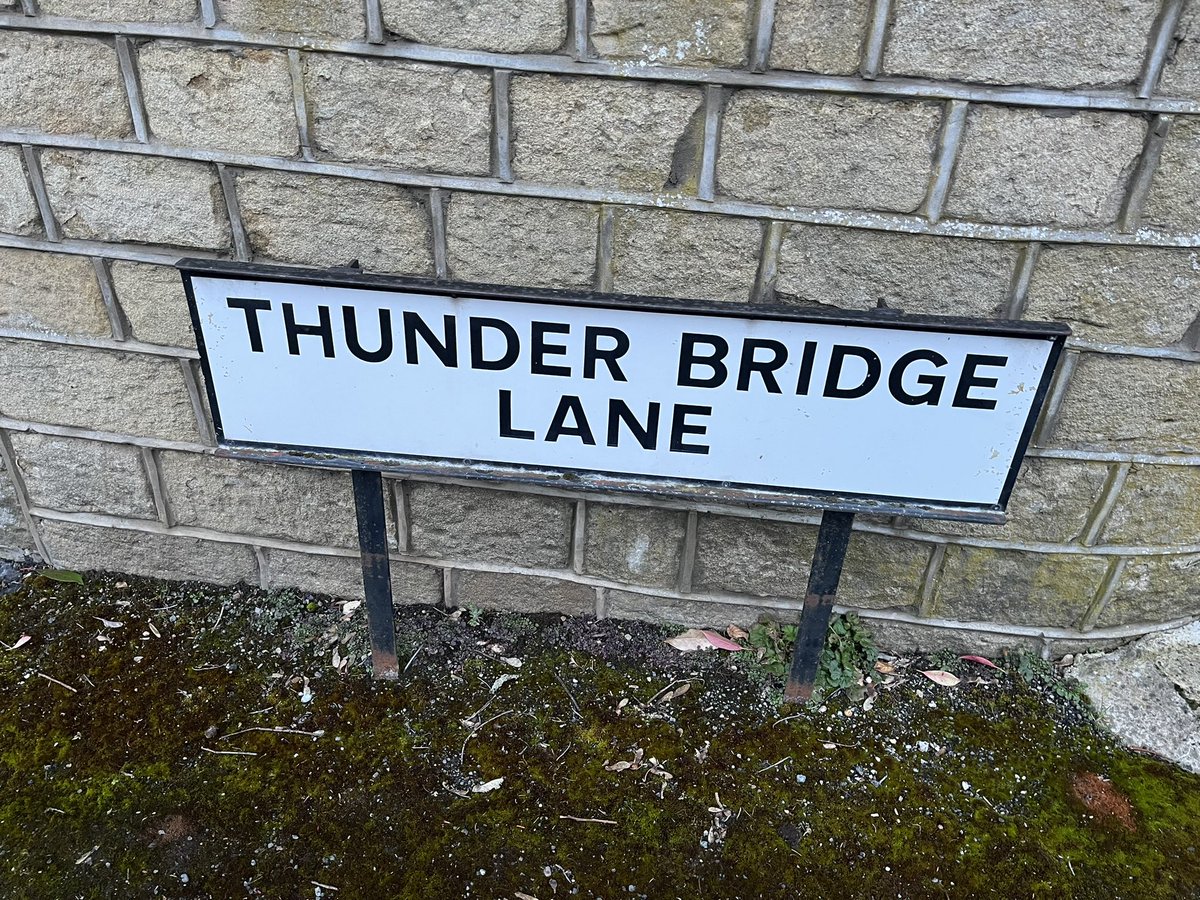 CivEngSue's tweet photo. We chose an aptly named village to stay for a visit to meet tenants on the @RochesterBridge Trust’s West Yorkshire Estate #Thunderbridge. No thundering water under the bridge today though. https://t.co/6F3oudwmw5