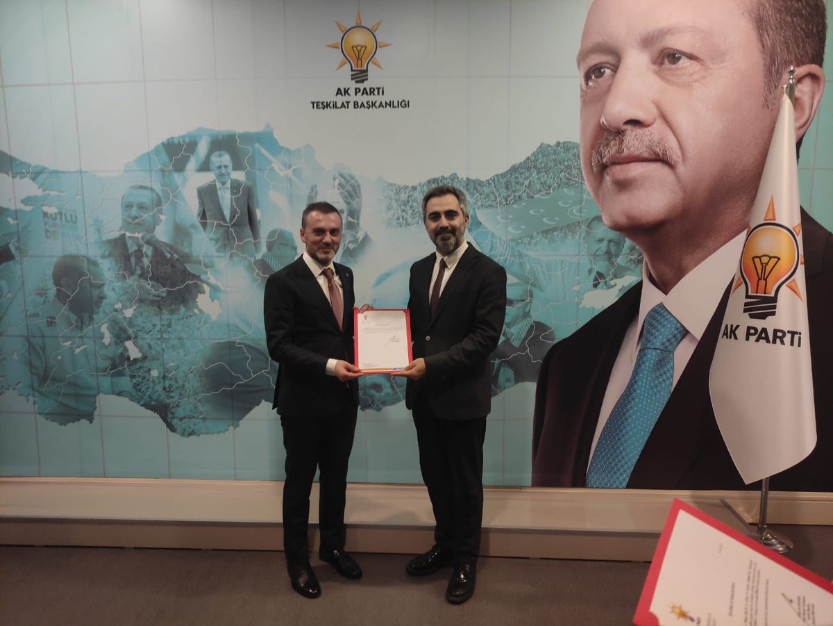 m_cevikk's tweet photo. Değerli Dost Burak Çifçi Abimiz Ataşehir ilçe başkanlığına atanmıştır.Görevi hayırlara vesile olması temennisiyle…
@burakcifci34 https://t.co/NYJ6xp6wDc