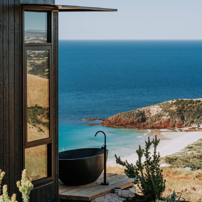 Soaking in the beauty of @discoverKI, one bubble bath at a time! 🛁🌅  If you're looking for the ultimate<a class="tags" target="_blank" title="On Twitter" href="/?out=eyJ0eXAiOiJKV1QiLCJhbGciOiJIUzUxMiJ9.eyJpYXQiOjE3MjA4MzI3NTUsImlzcyI6InR3cG9ybnN0YXJzLmNvbSIsIm5iZiI6MTcyMDgzMjc1NSwiZXhwIjoxNzUyMzY4NzU1LCJyZWRpcmVjdF91cmwiOiJodHRwczovL3R3aXR0ZXIuY29tL2Rpc2NvdmVyS0kifQ.kbXHCRo1rLam4NAP3ZKZp5398_Iw8TnHEEW-mTEzbpzYqM52NO4SgCo9OTx9Jx0aUqBzl_R9POzfIC8gnqjppw">@discoverKI</a><a href="/tag/seeaustralia"class="tags"><span>#seeaustralia</span></a><a href="/tag/comeandsaygday"class="tags"><span>#comeandsaygday</span></a>