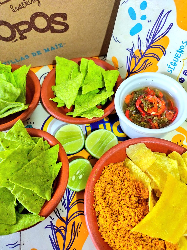 DondeQuichi's tweet image. Sorpresa para los 10 primeros que adivinen el sabor de estos #Totopos  🧐🧐🧐