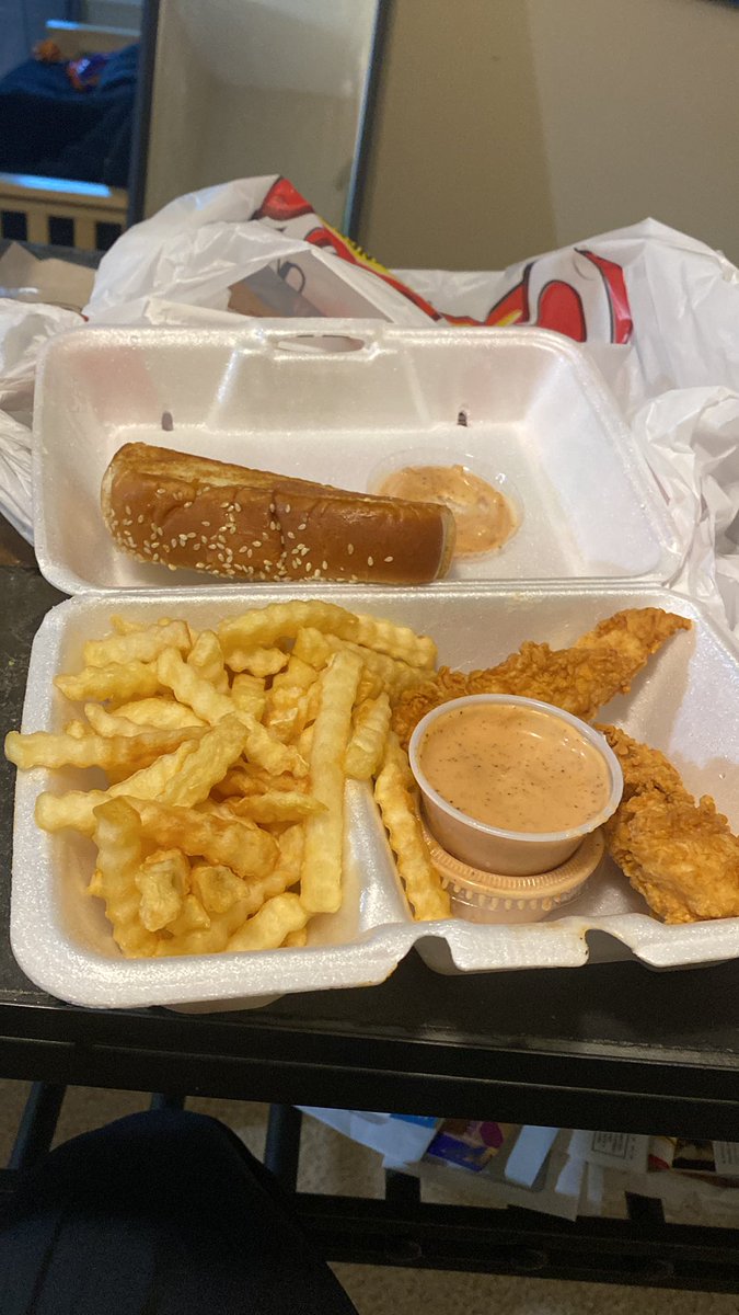 Changed my vote to #raisingcanes for my favorite food in the area!

#cnusocialmedia