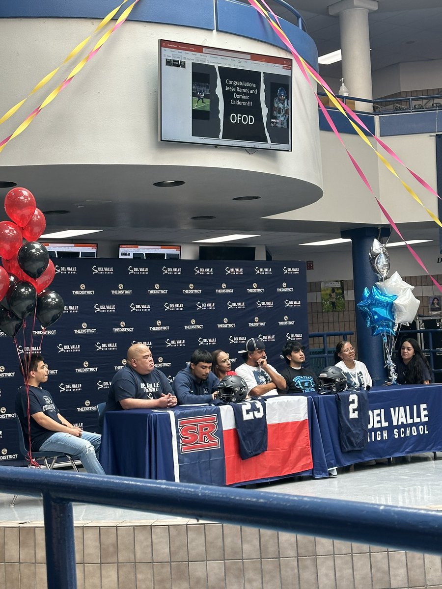 Congratulations to Jesse and Dom on their signing!! Well deserved for 2 of the hardest working athletes!! <a href="/DVHSYISD/">Del Valle HighSchool</a> <a href="/DVFootballOFOD/">Del Valle Football</a> <a href="/DVHS_Athletics/">Del Valle High School Athletics</a> <a href="/ContrerasDVOFOD/">Rudy Contreras</a> @IvanCedilloYISD <a href="/vlara_82/">Victor A. Lara</a> <a href="/YISDAthletics1/">YISD Athletics</a>