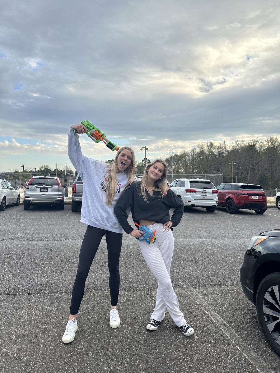 nerf smurfs🥶🥶 tweet media