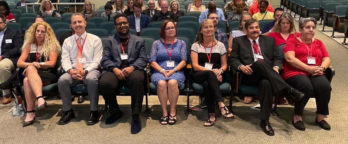volusiaschools's tweet photo. Congratulations to all nominees of the amazing “Our Future Workforce” Educators 10th Annual Crystal Apple Awards !!! Organized by the @DeLandChamber, Diamond Sponsor @LaunchCU and Hosted at @UHSTitans411 University HS. #LeadingWithGraceAndRespect #VCSPride https://t.co/kevuXNSZHq