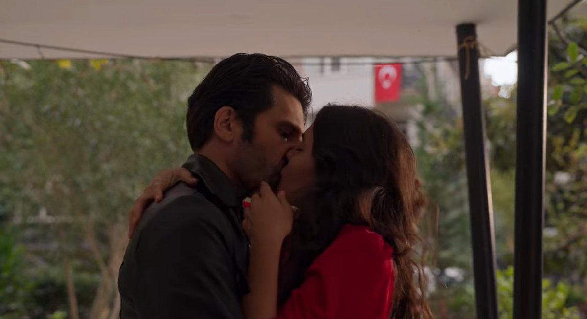 love101context's tweet photo. #burkem
#pinardeniz • #kaanurgancioglu https://t.co/xgfqYgBFKP