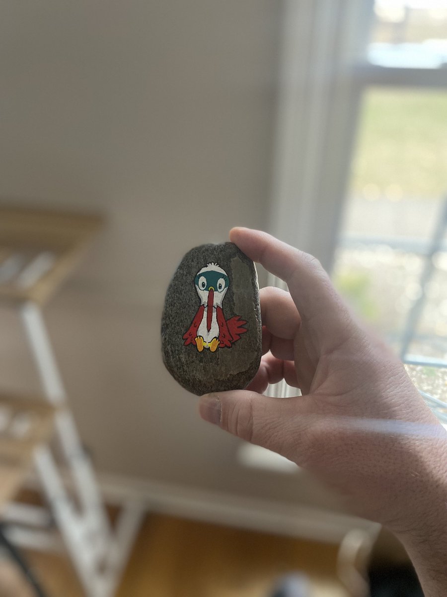 JCourageFIT's tweet photo. Huge shoutout to @VeeRocks_eth for this little piece of awesome. kids love it, I love it, itโll be on my VF display for a long time (except for when my kids get it down to play with!). @veefriends #humblehummingbird https://t.co/JcasoweBwS