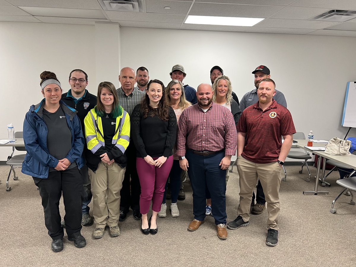 BooneCountyKy's tweet image. Congratulations to these County Employees for completing the Emerging Leaders Program through Thomas More University. 👩‍🎓👨‍🎓 @ThomasMoreKY