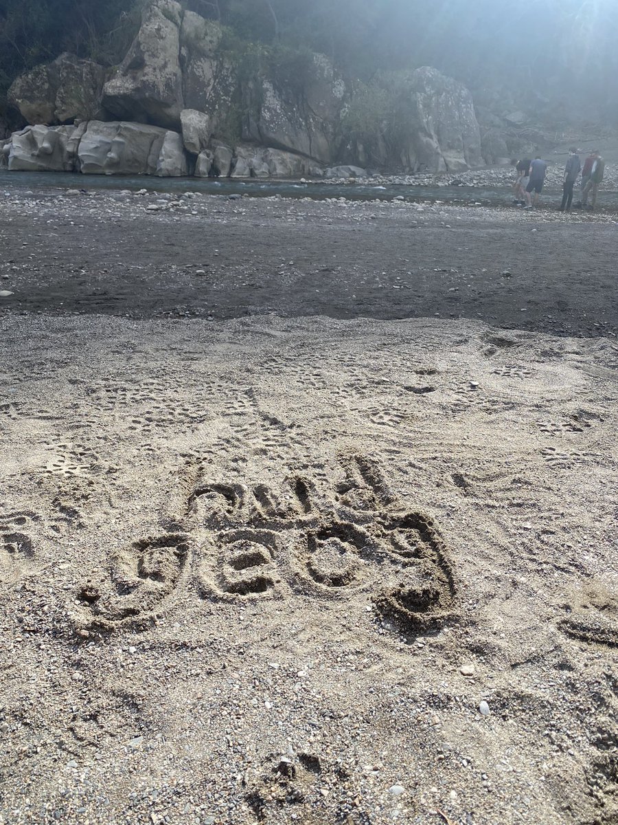 Chloe Kirkbright tweet media