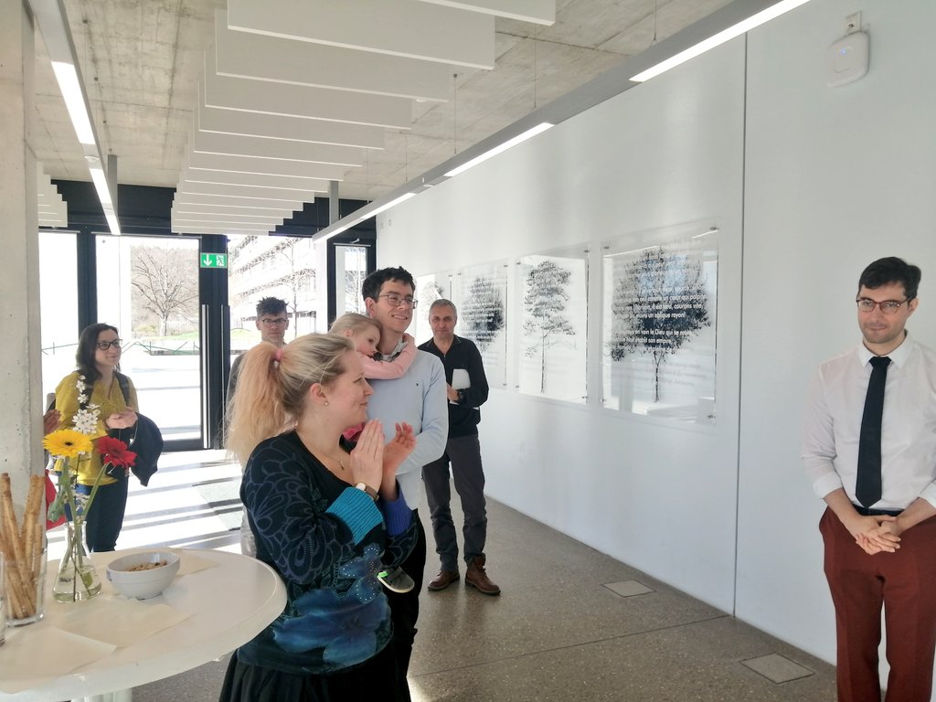 Kemen_Lab's tweet image. Huge Congratulations to our new graduate Dr. Daniel Gómez-Pérez @danielzmbp on his outstanding thesis &amp;amp; defense on&quot;Protein-based interactions in #microbialcommunities&quot;
Best wishes for the future. Thanks to the committee Lisa @lab_maier Hannes @LinkLabs Thorsten @ThorstenNrnber1