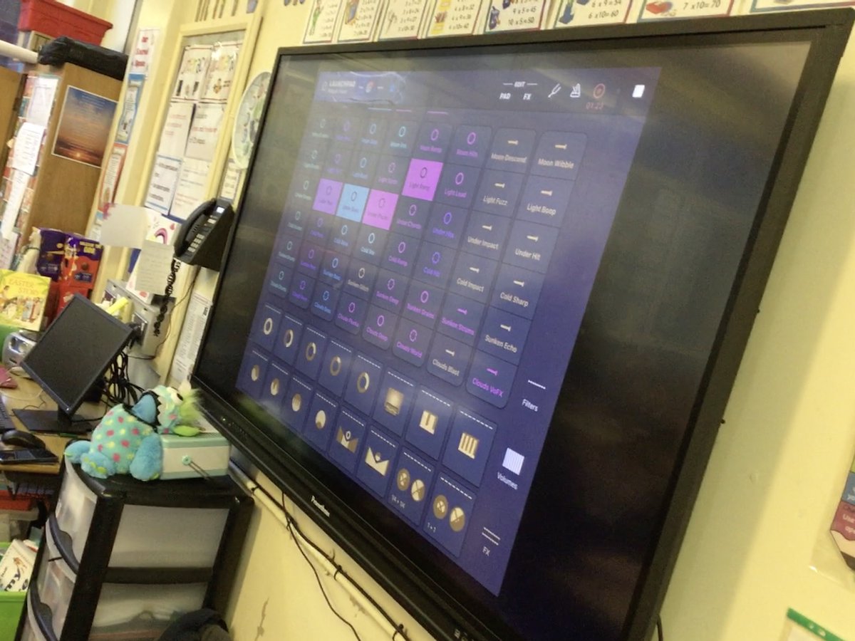 GigaTraining's tweet photo. Future DJs @HolyChildPSBel  creating electronic music this morning with @bytesproject  &amp; @bgc_ni https://t.co/mYaHfY10nM