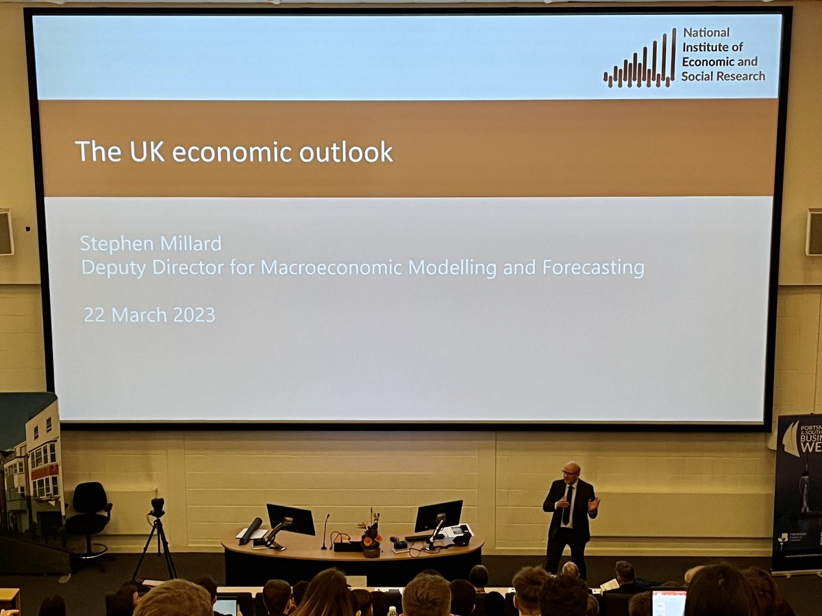 An interesting talk by Prof. Stephen Millard @EconSteveM in the University of Portsmouth @UoPBusiness - “The UK Economic Outlook and Prospects for the South-East Region”

#EconomicOutlook #SpringBudget2023
@portsmouthuni @NIESRorg