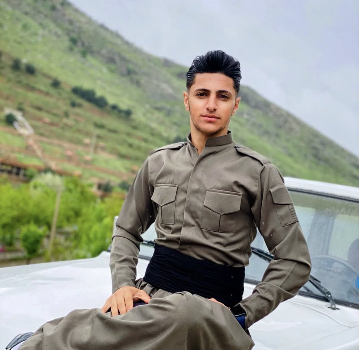 LightofRev's tweet photo. March 22,2023
#BehzadAzizi, a 19 year-old boy from Baneh, #Kurdistan was shot to death by #IRGCterrorists.
He was driving to Baneh when he was shot by IRGC forces at a checkpoint.
He was shot in head several times. https://t.co/tZseS740NB