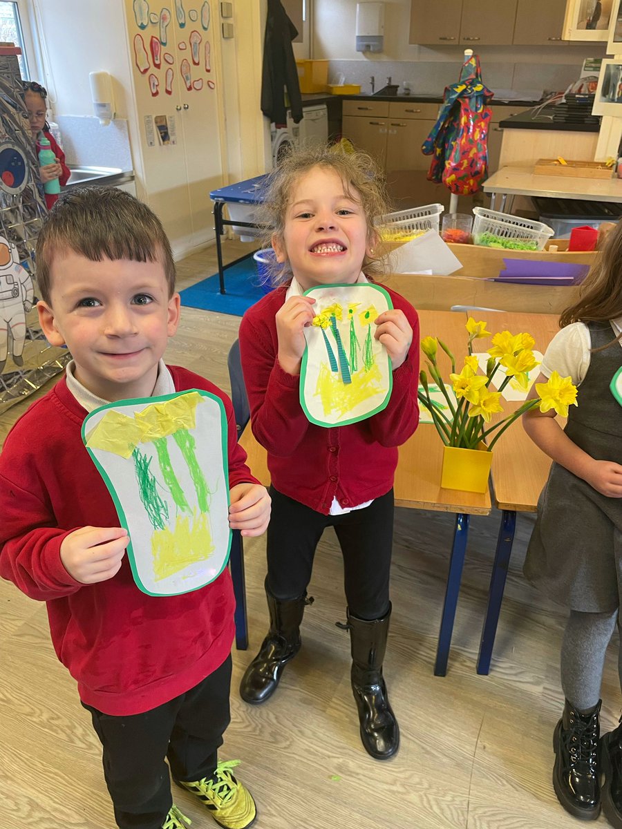 We created beautiful daffodils from a range of different materials. 🌼