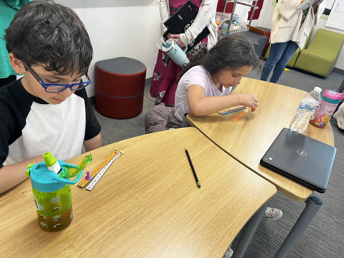 ChristieElem's tweet photo. Math fluency practice with 7’s today. #fisd3 #FriscoGutureReady #FISDMadeToShine https://t.co/cEi6wKKRNv