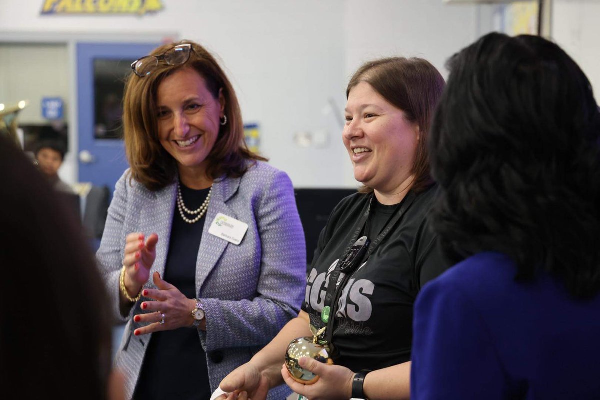 Collier County Public Schools tweet media