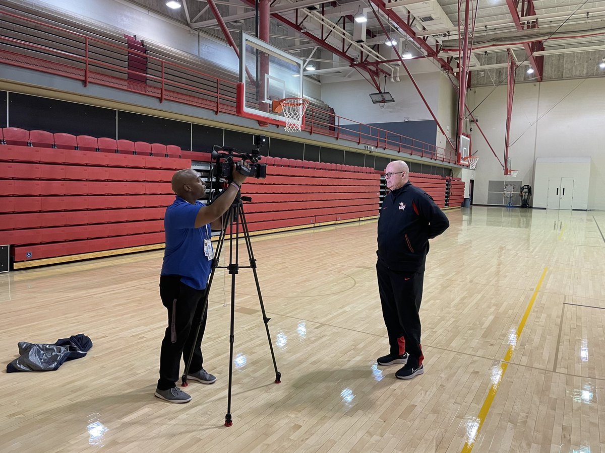 Our thanks to @KMOV @BKennedyTV for coming over this afternoon to talk with @UMSLMBB’s Drew Cisse, Bowen Sandquist and @coachsundvold on their Elite Eight run #GLVCmbb #fearthefork 🔱#tritesup 🔱