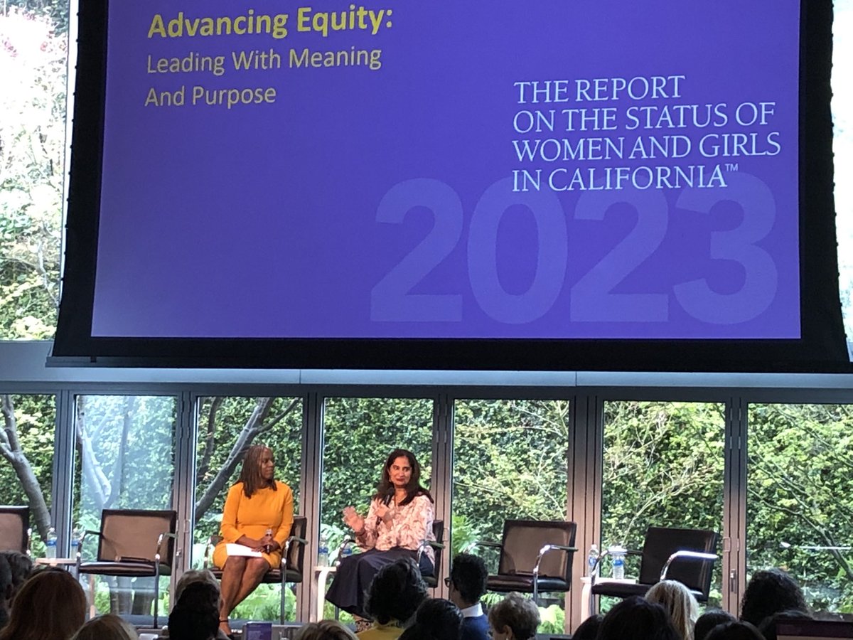 NaomiGoldman14's tweet image. What a special experience to be in community doing intentional meditation led by @mallikachopra (daughter of @DeepakChopra) with 600 women at the @MSMU_LA #StatusOfWomen event 💙