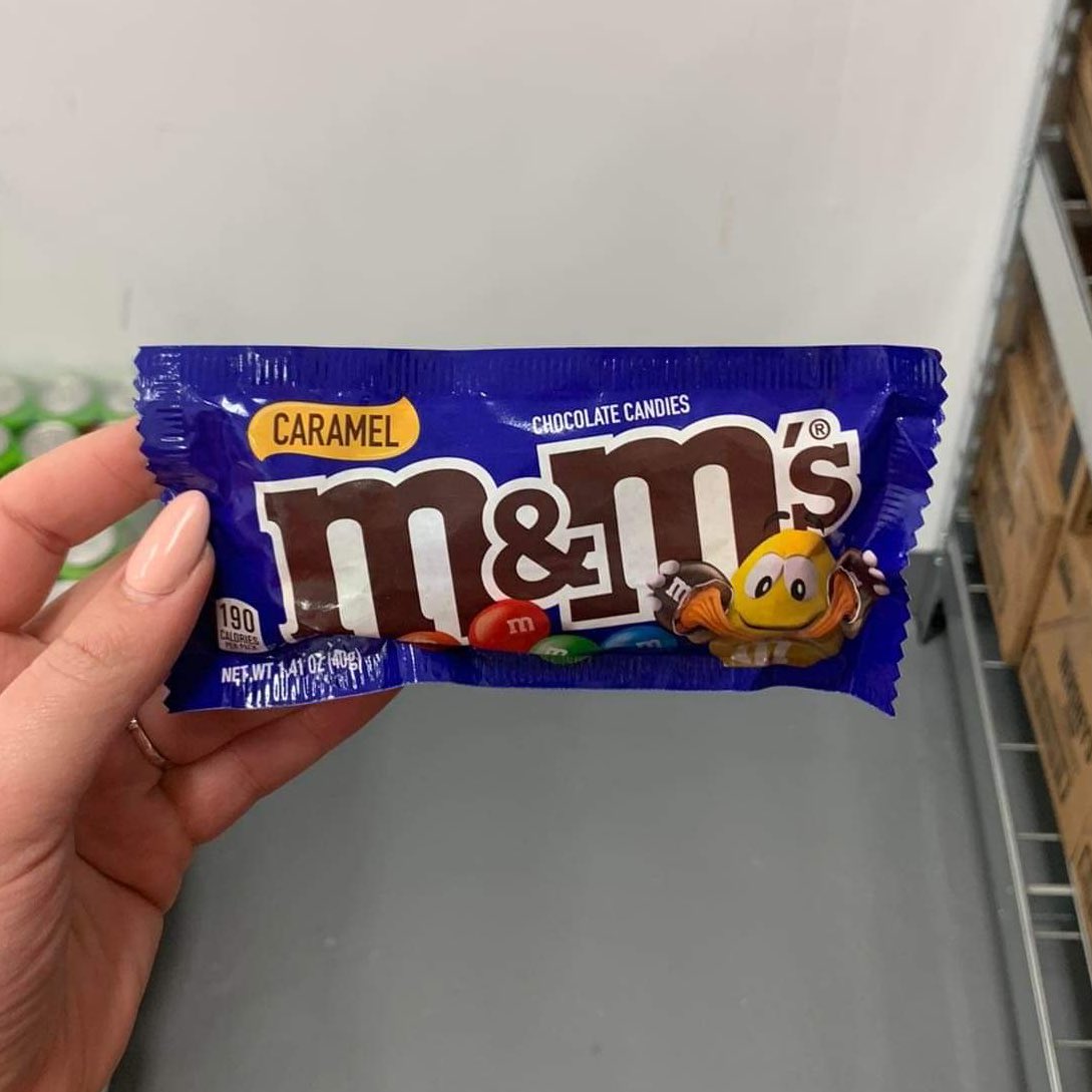 sweetplanet_pl's tweet photo. Znudziły Wam się zwykłe m&amp;m’s? W naszym sklepie znajdziecie niezwykle smaki z całego świata! 😎 https://t.co/IncvaBwMMD https://t.co/F4muCVnD3T
