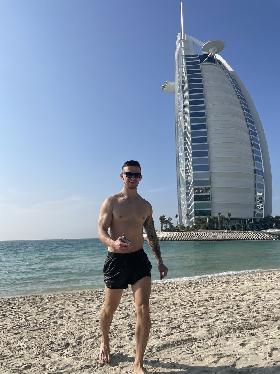 riqardo_creator's tweet photo. Lovely day ❤️ #dubai #welove #movinghere https://t.co/ha5PVJkGAm