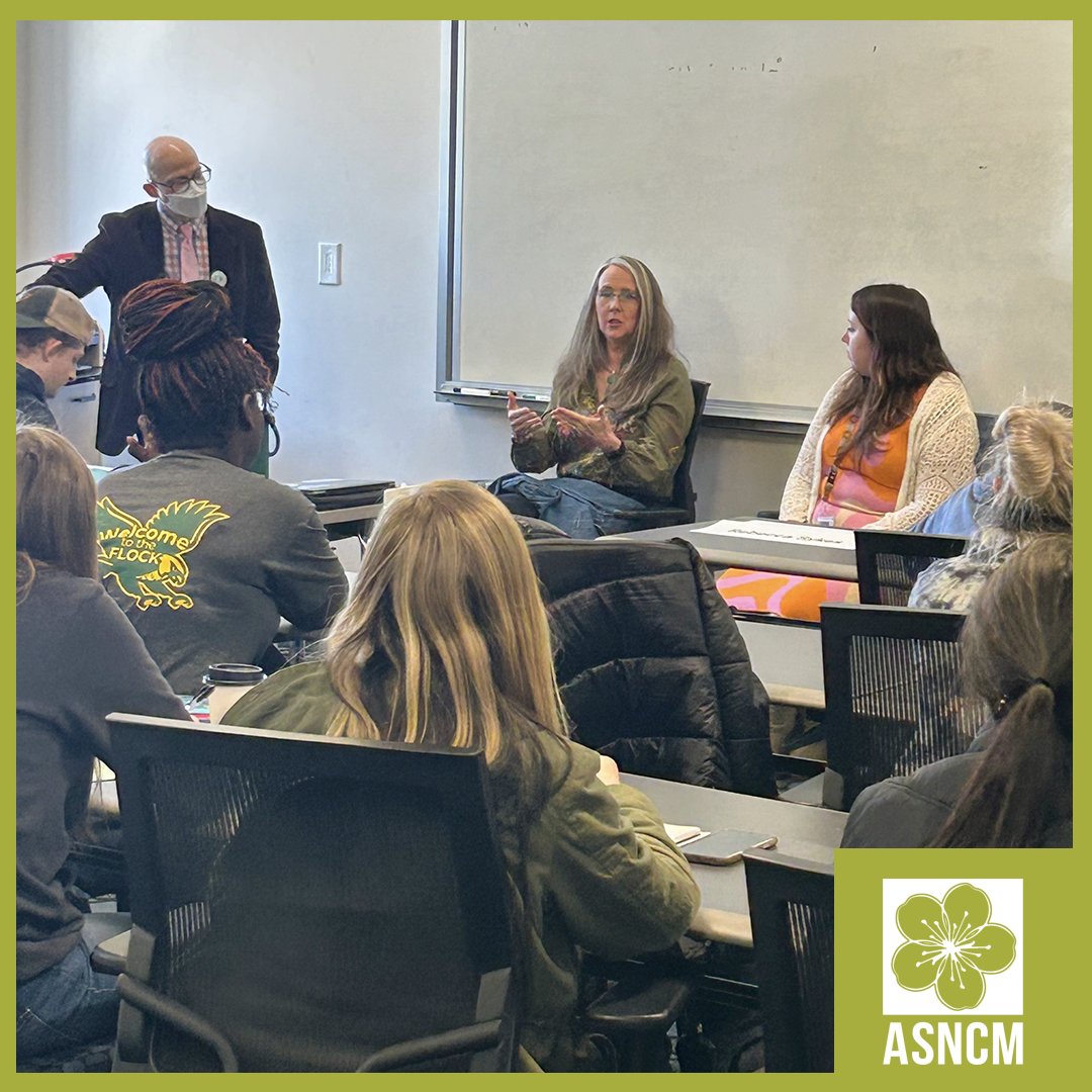 AgingServicesMA's tweet photo. Thank you @Fitchburg_State for inviting our COO, Jan Daley, to discuss career pathways with Human Services students earlier today.

ASNCM remains committed to educating and enhancing the next generations of social workers. https://t.co/Txifpu0KPg