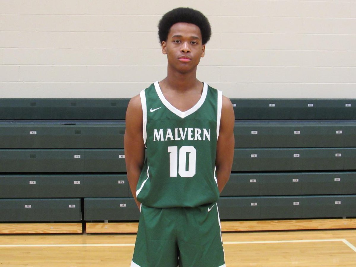 Congratulations to Malvern Hornet J'Allen Barrino. He has been awarded Second Team All Ohio in D-3. Great season J'Allen. 😊👍🏀