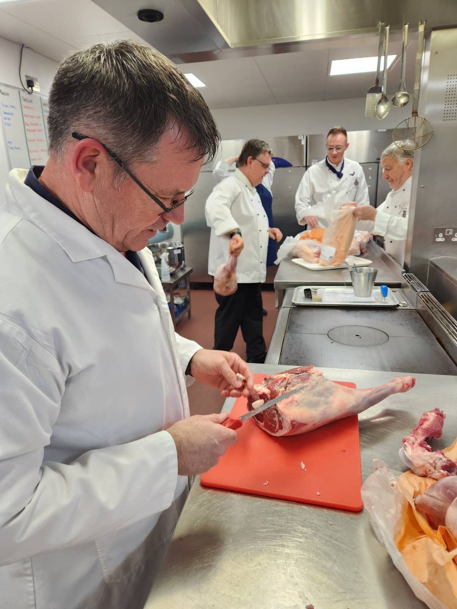 UK Defence Food Services Training Wing tweet media