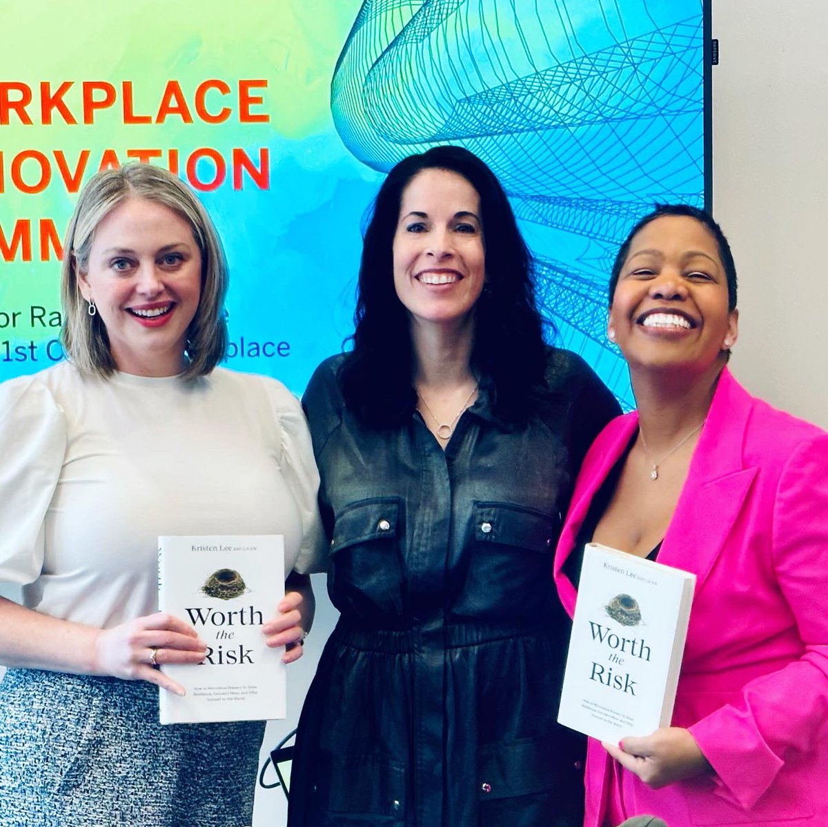 💗Loved every moment with incredible cadre of artists + scholar-practitioners chatting ways we can microdose bravery and co-create psychological safety @design_museum <a href="/northeastern/">Northeastern University</a> #behavioralscience #psychology #worththerisk <a href="/soundstrue/">Sounds True</a>