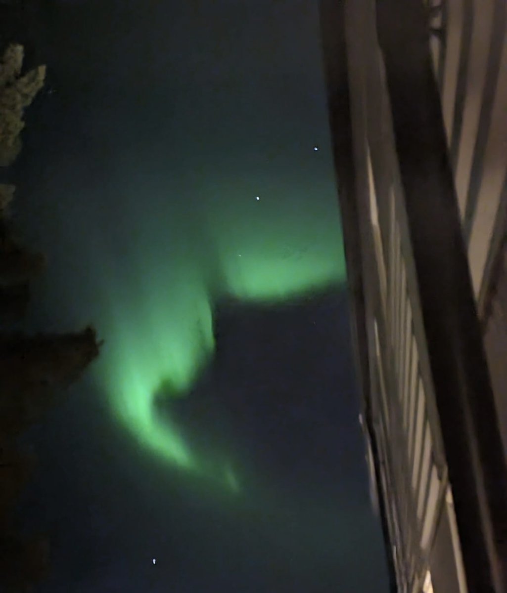 WueSpace's tweet photo. Our #Daedalus2 team has just arrived in #Kiruna, and they were greeted by the stunning #AuroraBorealis. With the preparations for our final launch now underway, the anticipation is building! Stay tuned for updates on our mission. πβ¨ https://t.co/TqSk3mxuyT