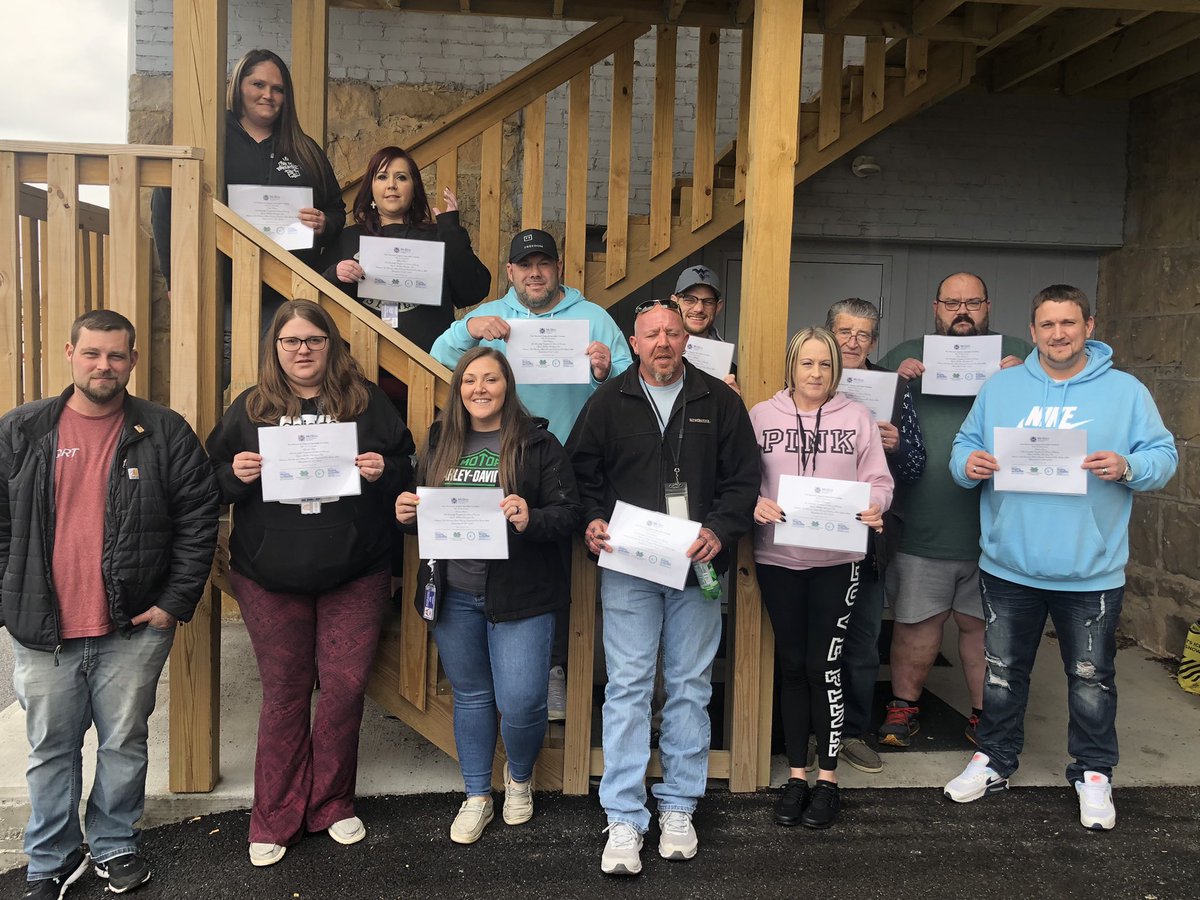 The West Virginia Collegiate Recovery Network hosted a PRSS Refresher class for Southern Highlands Community Mental Health Center. Great group of PRSS’s 🤗