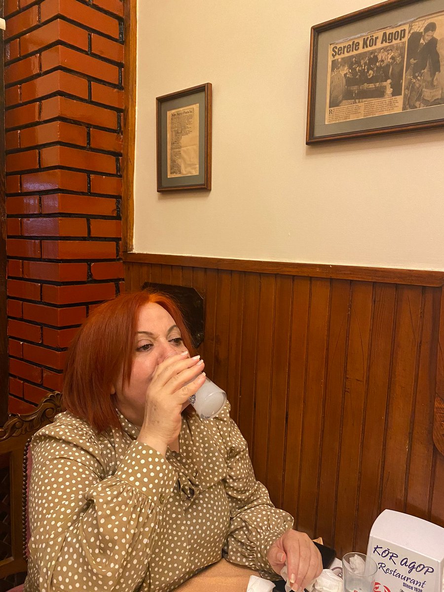 NataliAVAZYAN's tweet photo. 23 mart doğum günüm fakat Müslüman dostlarıma saygısızlık etmemek adına bugün kutladım..

Nice 19. Yaşlarıma 🥰🙏✌️☘️ https://t.co/4agorbDrJk