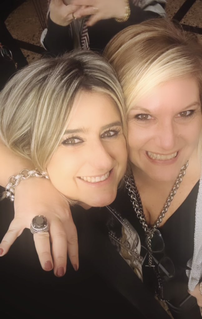 ChiaraDiGiamba1's tweet photo. Happy b’day to my beloved partner in crime @ximi71 ❤️Love U 🌹 https://t.co/qyXlIaweAo