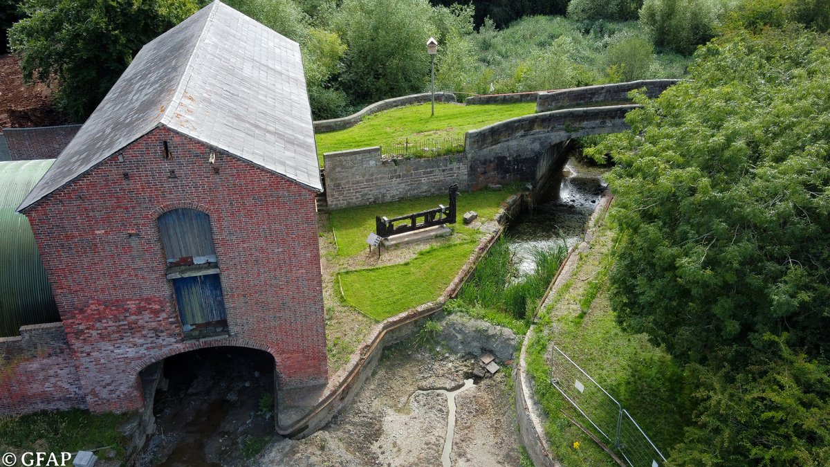 Meet the Volunteer – Steve McClelland, Drone Pilot from GFAP Media Aerial Photography. We’d like to thank Steve for donating his time and skills to produce some amazing footage of our projects!

#canal #canalrestoration #lifeisbetterbywater #volunteers 
youtu.be/aNuMphwl7Iw