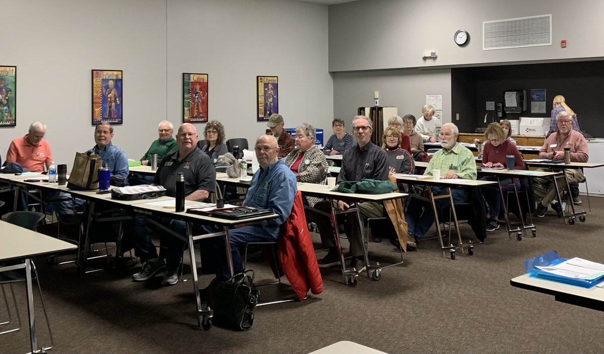 MJPollinatorUNL's tweet photo. Celebrating 50 years, National Extension Master Gardener Volunteer week! Thank you to our local volunteers! #EMG50 #NebExt #volunteering #gardening #EMGV https://t.co/SLCWgdwWlT