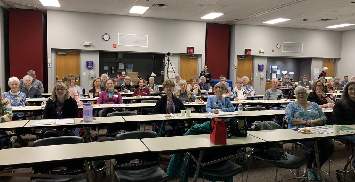 MJPollinatorUNL's tweet photo. Celebrating 50 years, National Extension Master Gardener Volunteer week! Thank you to our local volunteers! #EMG50 #NebExt #volunteering #gardening #EMGV https://t.co/SLCWgdwWlT