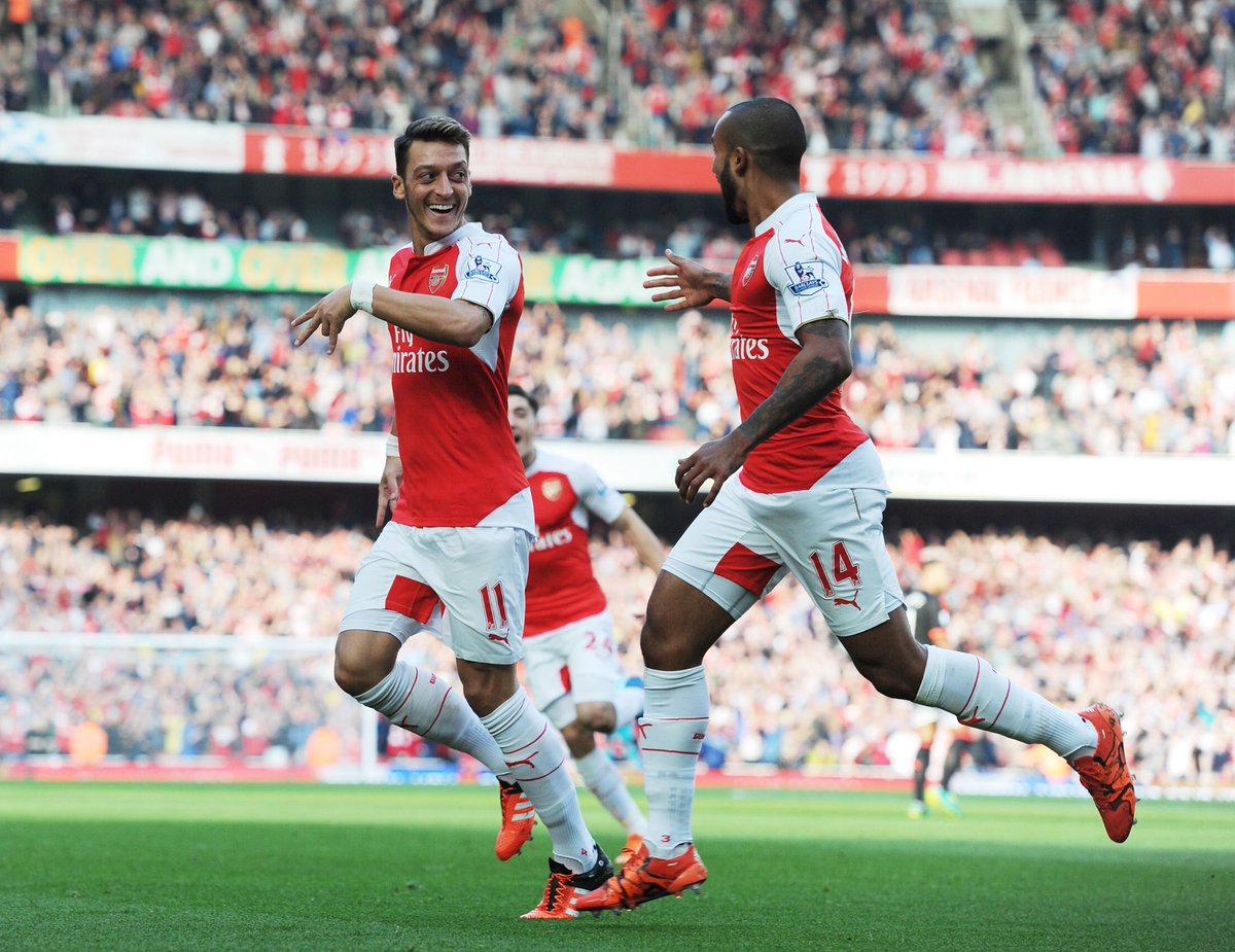 theowalcott's tweet image. Incredible player and person. I wish you happiness in your next journey @M10 ❤️