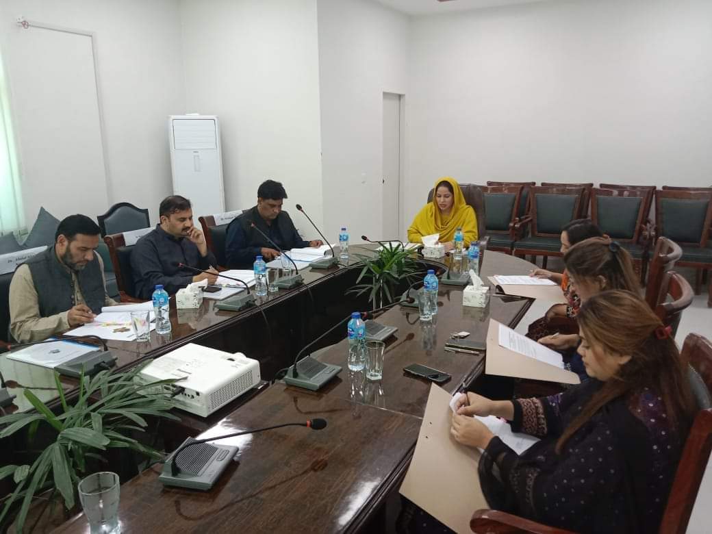 JhangUniversity's tweet photo. 2nd Board of Studies meeting conducted in Department of Environmental Sciences, @JhangUniversity https://t.co/zbWCaVapRv