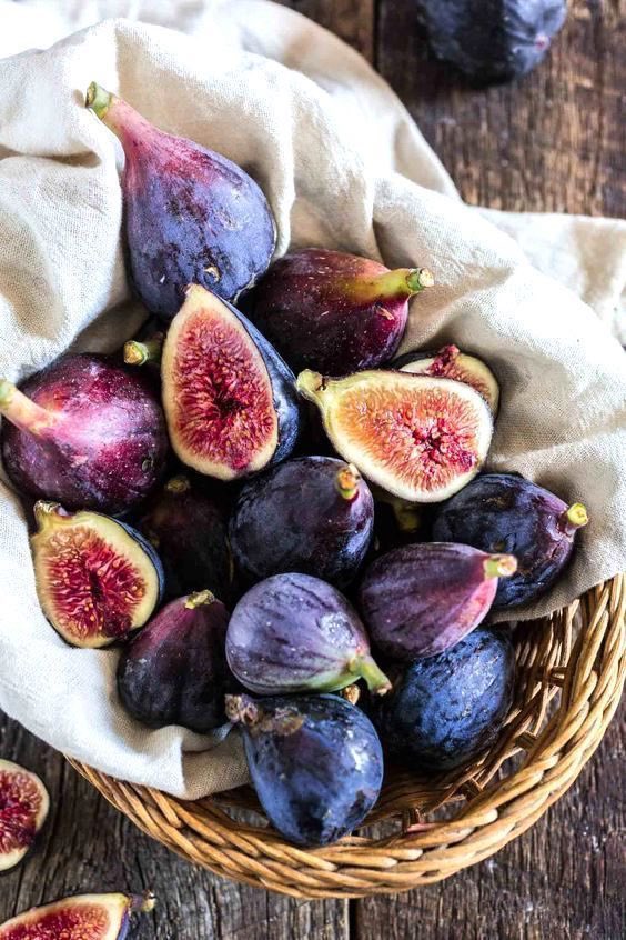 bjdmuse's tweet image. i just want figs and blackberries season *sob*