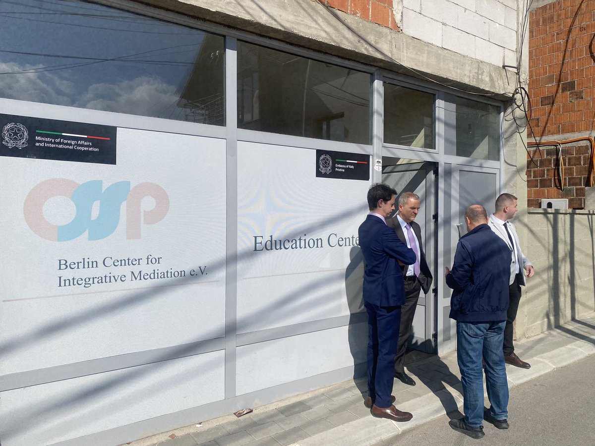 Italy in Kosovo tweet media