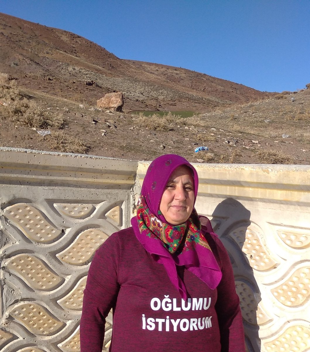Her sofrada lokmalar boğazınıza dizilir ya evladınız O sofrada olmayınca hâ işte 7 yıldır lokmalar boğazımıza diziliyor  #oruc
<a href="/gergerliogluof/">Ömer Faruk Gergerlioğlu</a> 
<a href="/ErtugrulGunay/">Ertuğrul Günay</a> 
<a href="/AhmetTasgetiren/">Ahmet Taşgetiren</a> 
<a href="/diyanetbasin/">T.C. Diyanet İşleri Başkanlığı</a> 
<a href="/herkesicinCHP/">CHP 🇹🇷</a> 
<a href="/gazeteduvar/">duvaR</a>