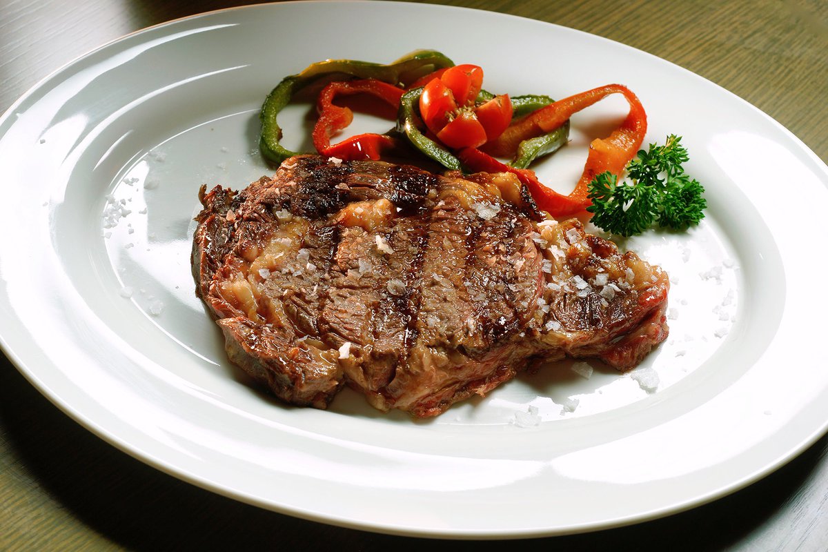 ¡Estrenamos la primavera como más nos gusta! ☀️Solecito, terraza y con las brasas preparadas para disfrutar del exquisito sabor de nuestras carnes. 🔥🔥🔥

#ElCacique #GrupoDelCacique 

 🍽 EL CACIQUE⁣⁣⁣⁣⁣⁣⁣⁣⁣⁣
📍 Padre Damián, 47⁣⁣⁣⁣⁣⁣⁣⁣⁣⁣
📱 690 137 043