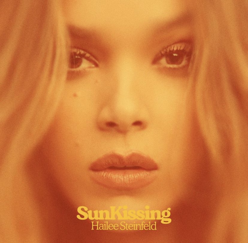 PopCrave's tweet photo. Hailee Steinfeld announces new single, “SunKissing,” out this Friday, March 24th. https://t.co/kVrAfmB0u3