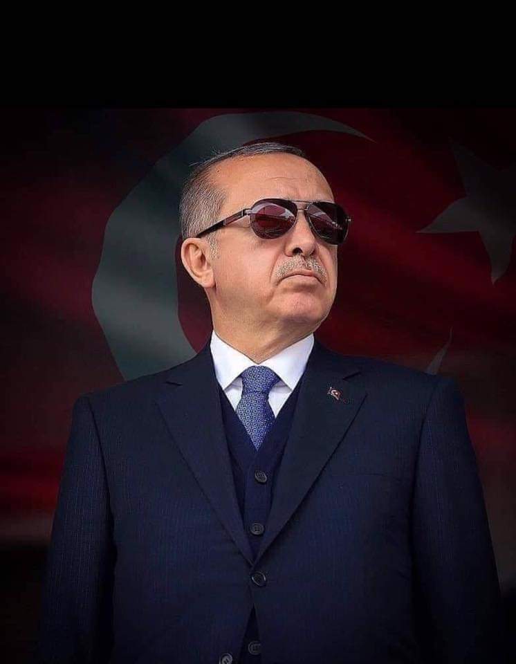 Bu coğrafya devletler, ordular mezarlığıdır. Varsa bedel ödemeyi göze alan gelsin!

#TopunuzGelin
Sonuna kadar 👇👇👇
Recep Tayyip Erdoğan 'ın yanındayız.