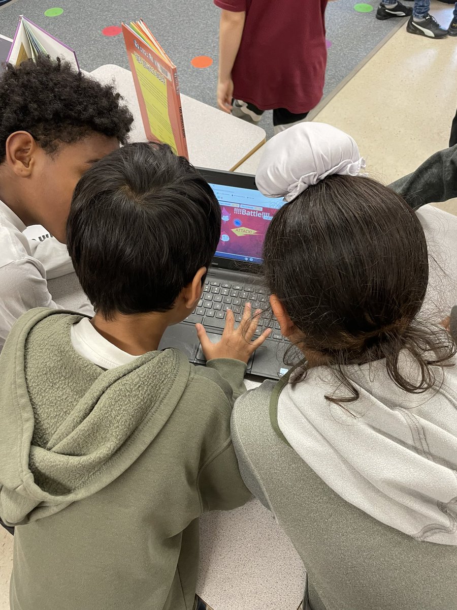 mswalsh18's tweet photo. Thanks 5B for sharing your awesome video games with us at your arcade 🎮 we couldn’t believe Grade 5s created them!!! @SomersetPS @clare_runaghan https://t.co/XItRnnc0P8