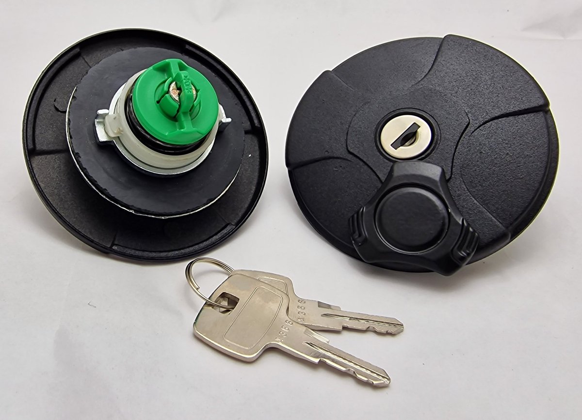 Thefuelcapco's tweet photo. Triumph TR7 USA version Locking Petrol Cap 1st version now assembled &amp; off to test don't forget about our massive range of Full Chrome Locking Fuel Caps https://t.co/2n18V8N9bn https://t.co/VHN7htMTWK