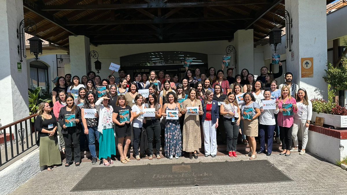 Tremendo equipo de <a href="/BPSOUCCHRISTUS/">BPSO UC CHRISTUS</a> al mundo <a href="/RNAO/">RNAO</a> <a href="/DorisGrinspun/">Dr. Doris Grinspun 🇨🇦 RN, PhD, FAAN, O.ONT</a> #BPSO